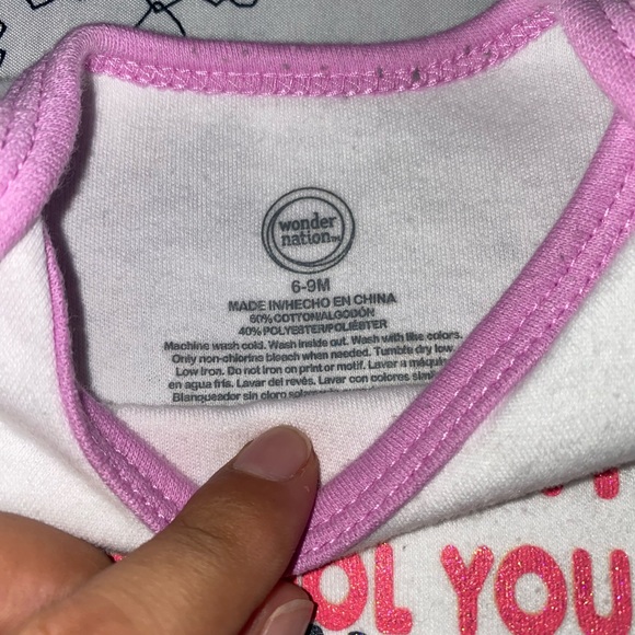 Infant 6 Set Bodysuits - Picture 3 of 14